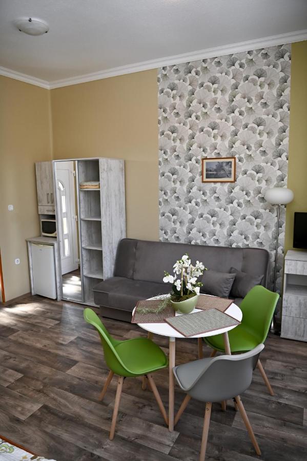 Hotel Angéla Vendegház Tokaj Esterno foto