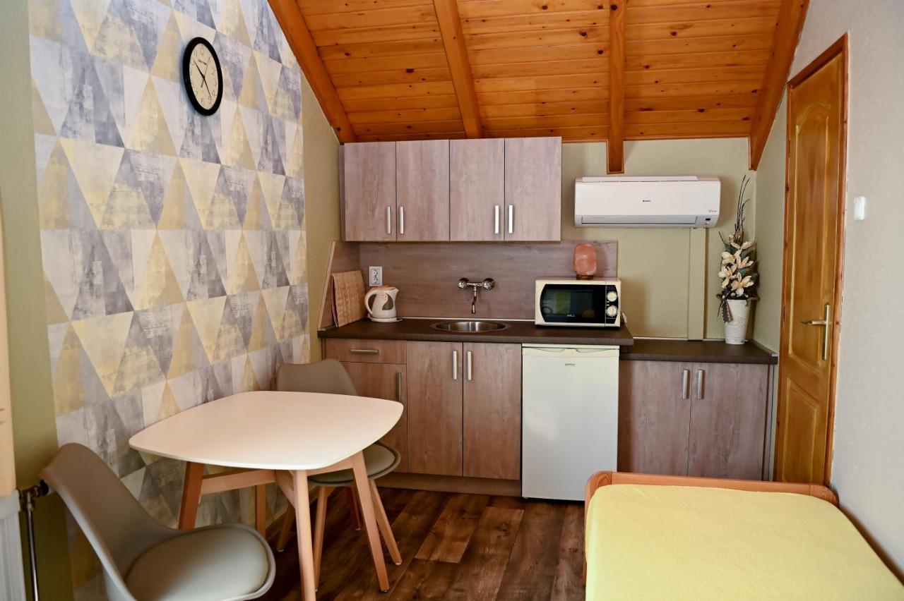 Hotel Angéla Vendegház Tokaj Esterno foto