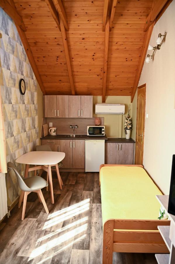 Hotel Angéla Vendegház Tokaj Esterno foto