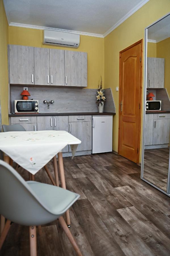 Hotel Angéla Vendegház Tokaj Esterno foto