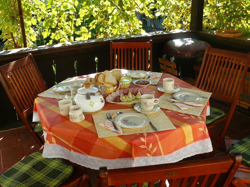 Hotel Angéla Vendegház Tokaj Esterno foto
